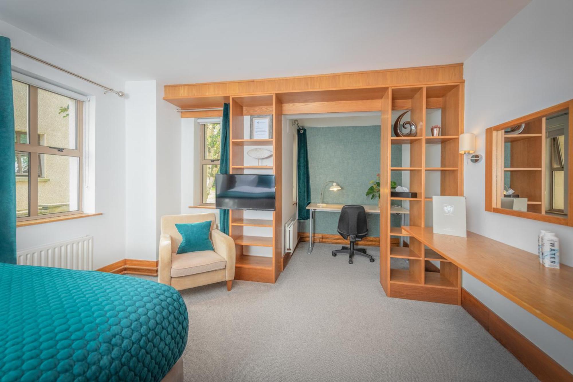 Brennan Court Guest Accommodation Limerick Bagian luar foto